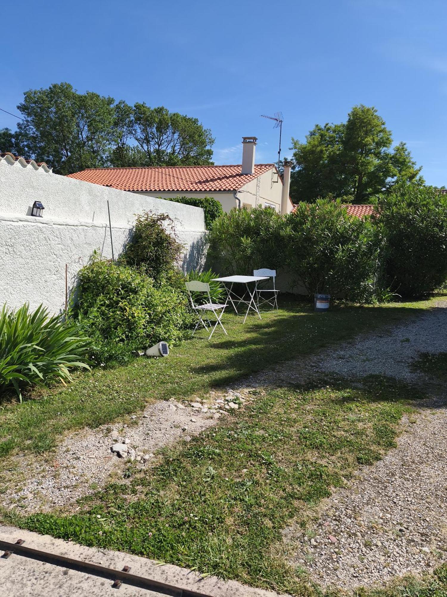 Chre Cathy Et Jean Loup Hotel Le Port-des-Barques Exterior foto